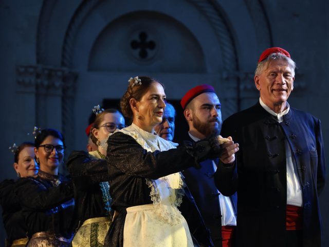 5. MEĐUNARODNI FESTIVAL FOLKLORA